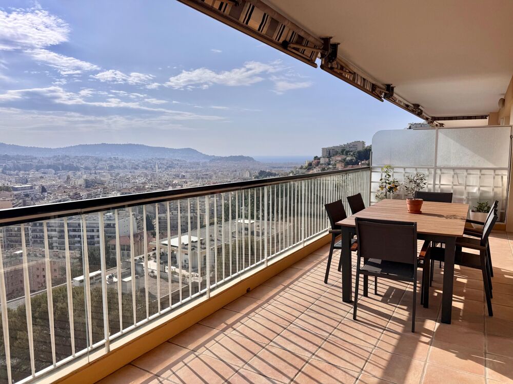 GRAND 4 PIECES AVEC TERRASSE - NICE CESSOLE
