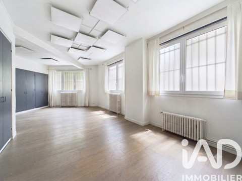   Vente Boutique/Local commercial 77 m&sup2; 