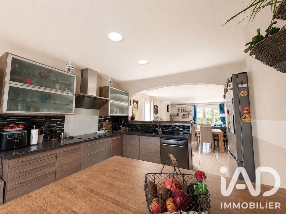 à vendre  Maison Saint-Maximin-la-Sainte-Baume (83470)