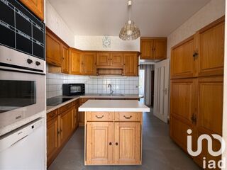  Maison à vendre 11 pièces 214 m²