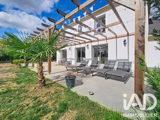  Maison à vendre 8 pièces 165 m²