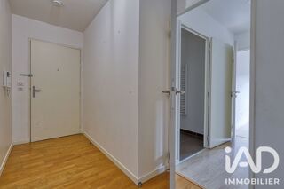  Appartement à louer 3 pièces 73 m²