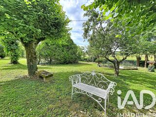  Maison à vendre 8 pièces 215 m²