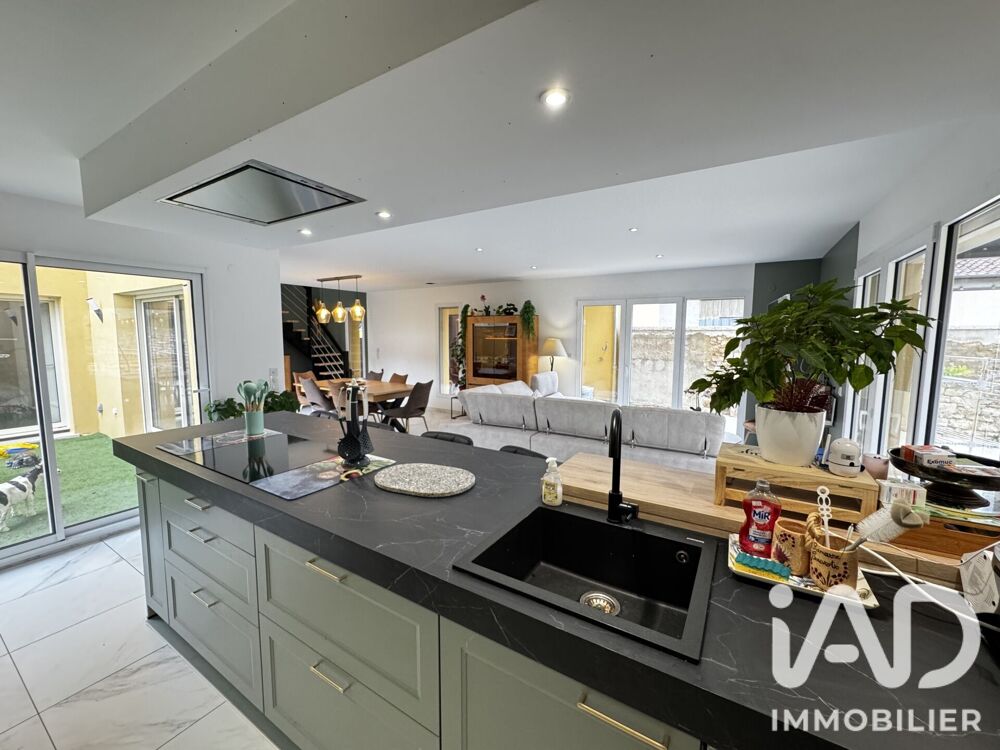 Vente Maison Vente Maison/villa 9 pièces Wassy