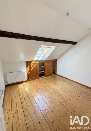  Appartement à louer 4 pièces 75 m²