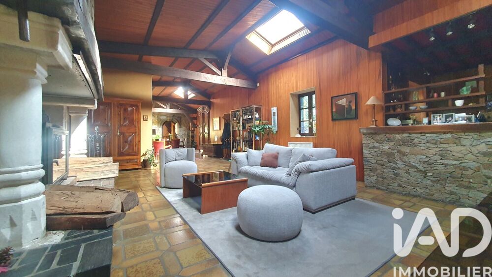 à vendre  Maison Orcines (63870)