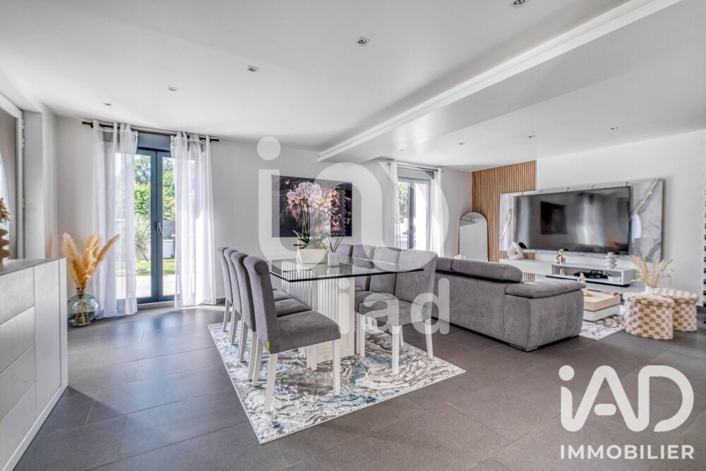 Vente Maison Vente Maison/villa 6 pièces Villeneuve-saint-denis