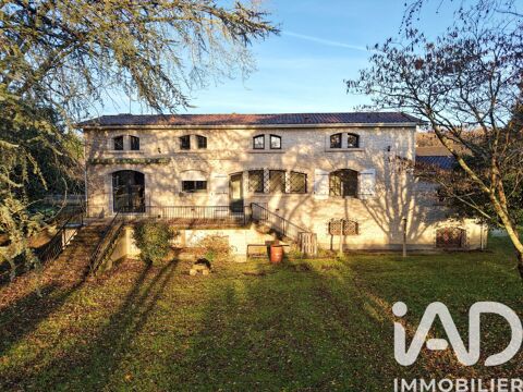   Vente Maison Maison - 7 pi�ce(s) - 220 m�