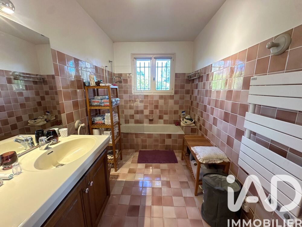 à vendre  Maison Roquebrune-sur-Argens (83520)