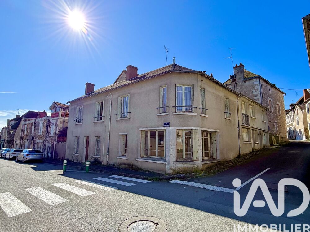 Maison 8 pièces 160 m² · à La Trimouille · 160 m² · 38 500 €