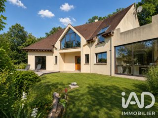  Maison à vendre 9 pièces 243 m²