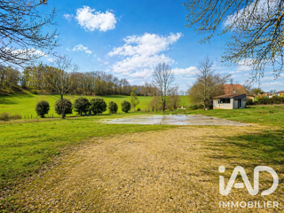  Terrain à vendre 7689 m²