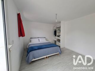  Maison à louer 6 pièces 158 m²