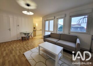  Appartement à louer 2 pièces 43 m²