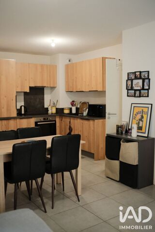  Appartement à louer 2 pièces 42 m²