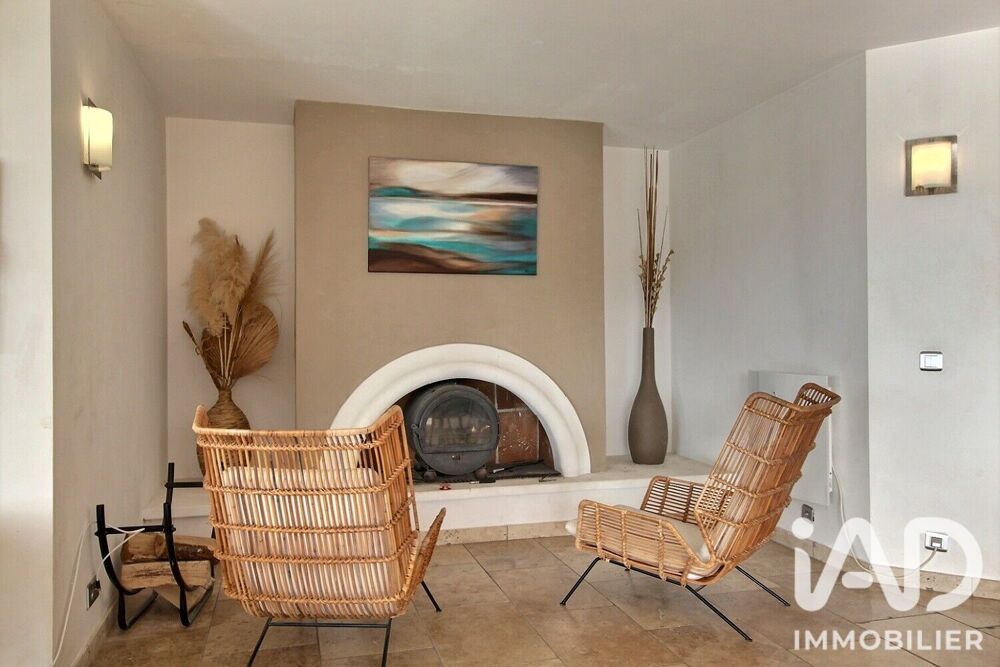 à vendre  Maison La Cadière-d'Azur (83740)