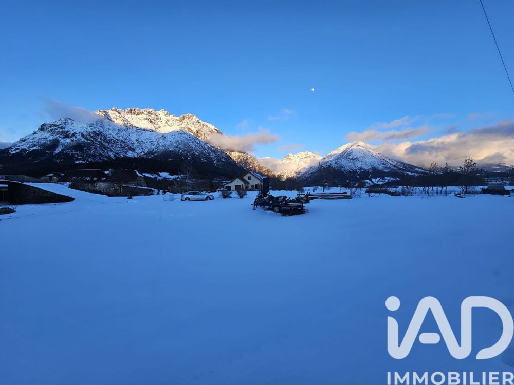 Vente Terrain Vente Terrain à bâtir 1 677 m&sup2; Saint-bonnet-en-chamspaur