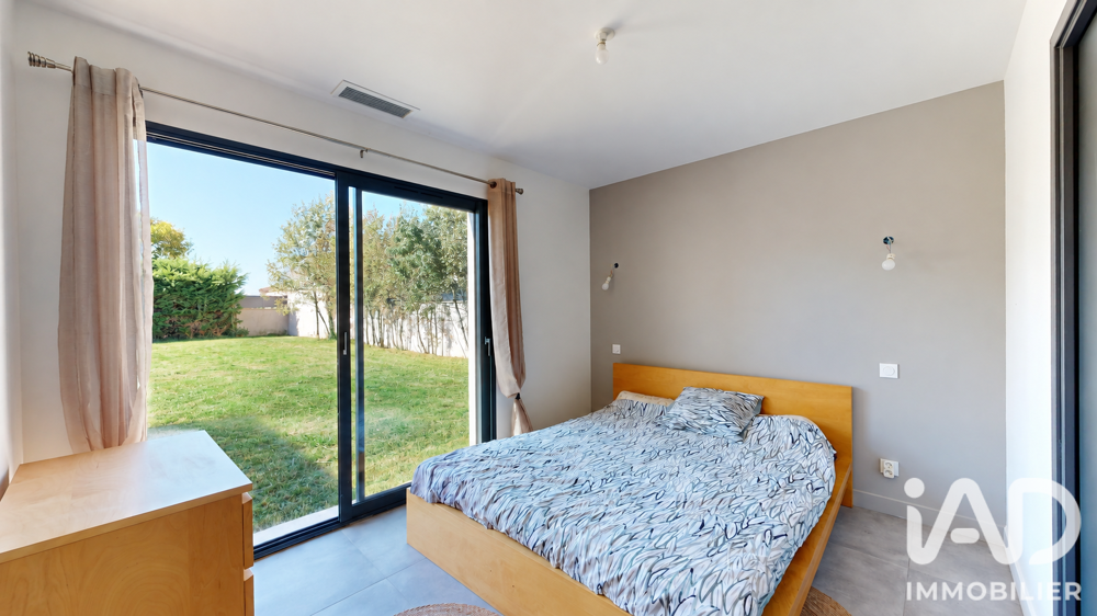 Vente Maison Vente Maison d'architecte 4 pièces Saint-hilaire