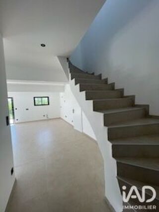 Maison 4 pièces 122 m² Saint-Étienne-de-fontbellon