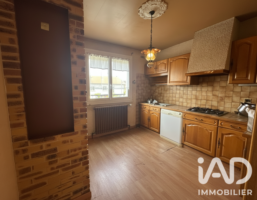 Vente Maison Vente Maison traditionnelle 5 pièces Saint-clément