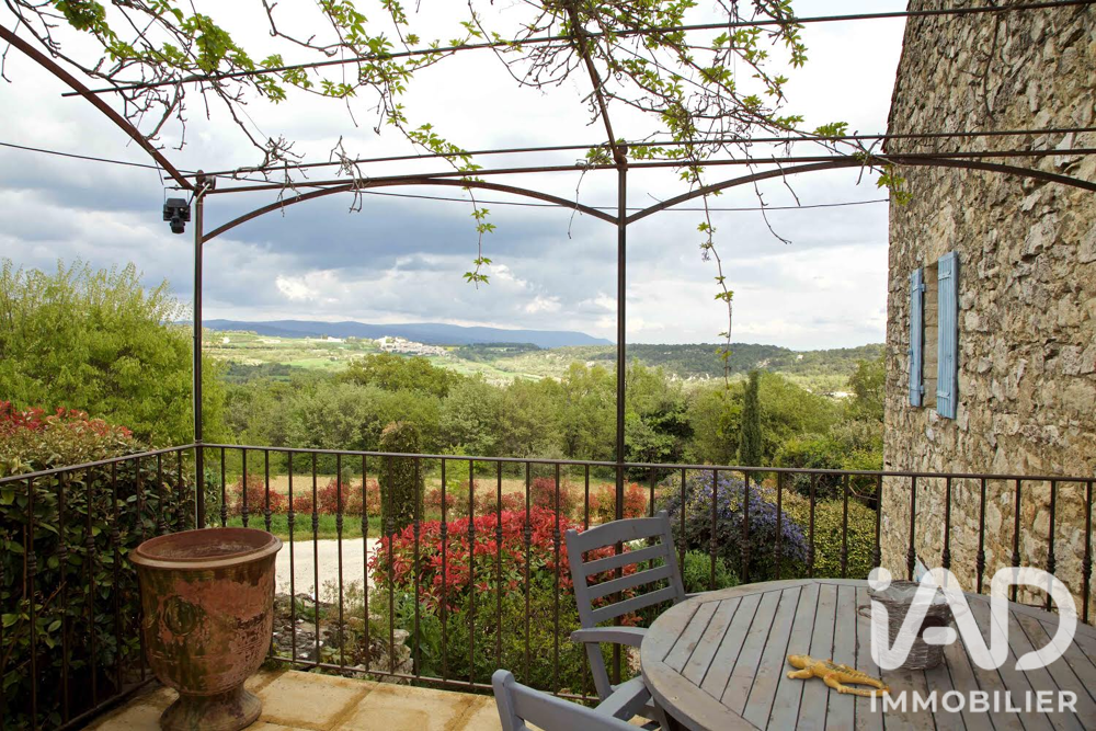 à vendre  Maison Murs (84220)