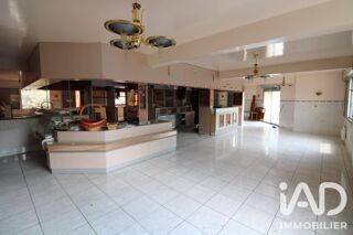  Immeuble à vendre 319 m²