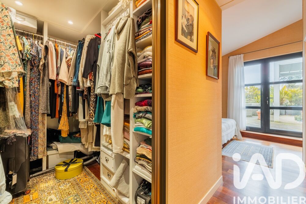 à vendre  Appartement La Rochelle (17000)