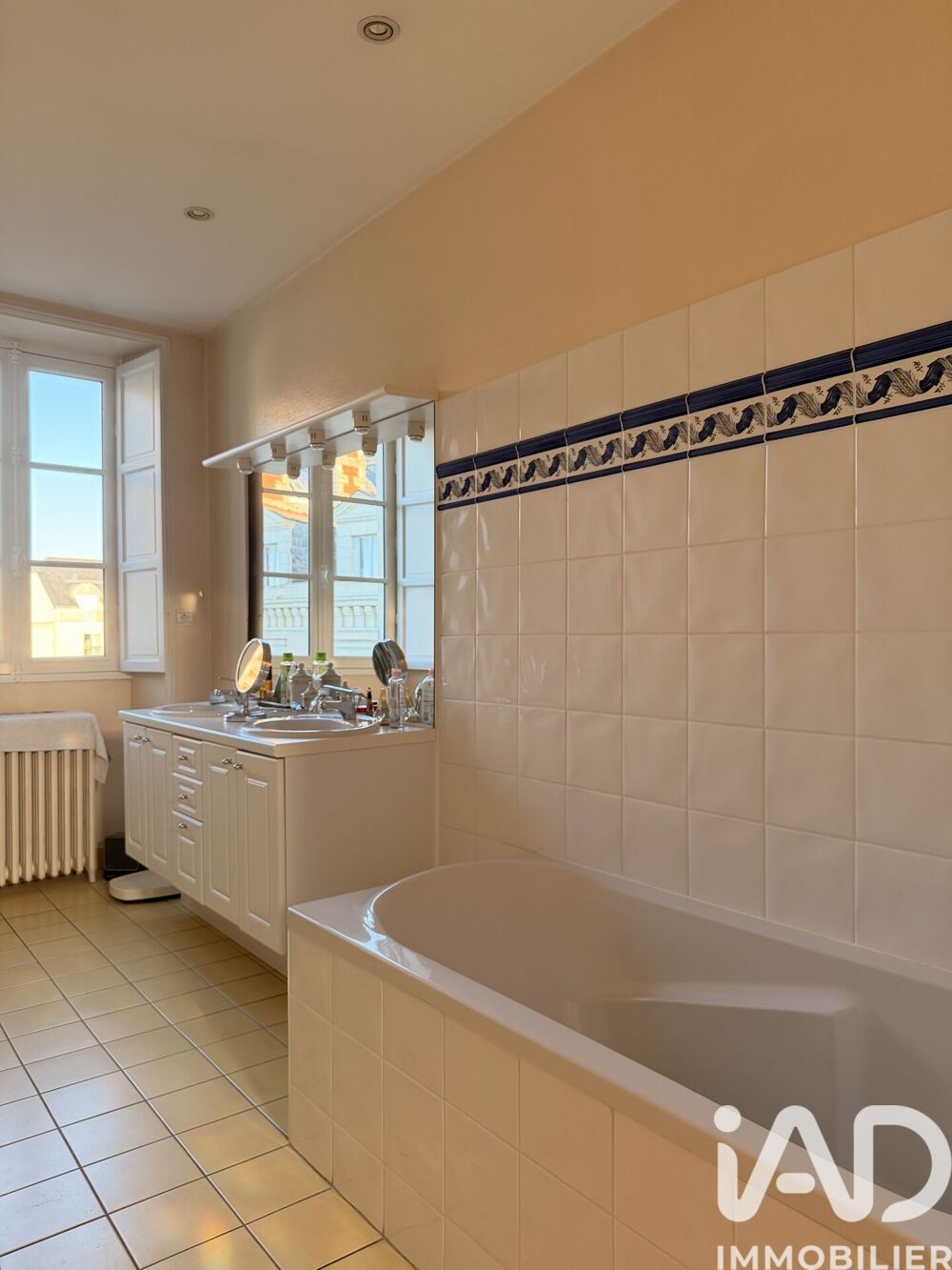 à vendre  Maison Angers (49100)