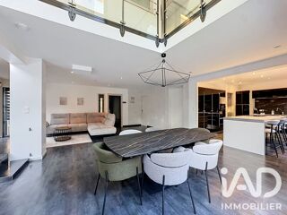  Maison à louer 7 pièces 169 m²