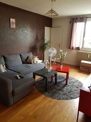  Appartement à louer 4 pièces 70 m²