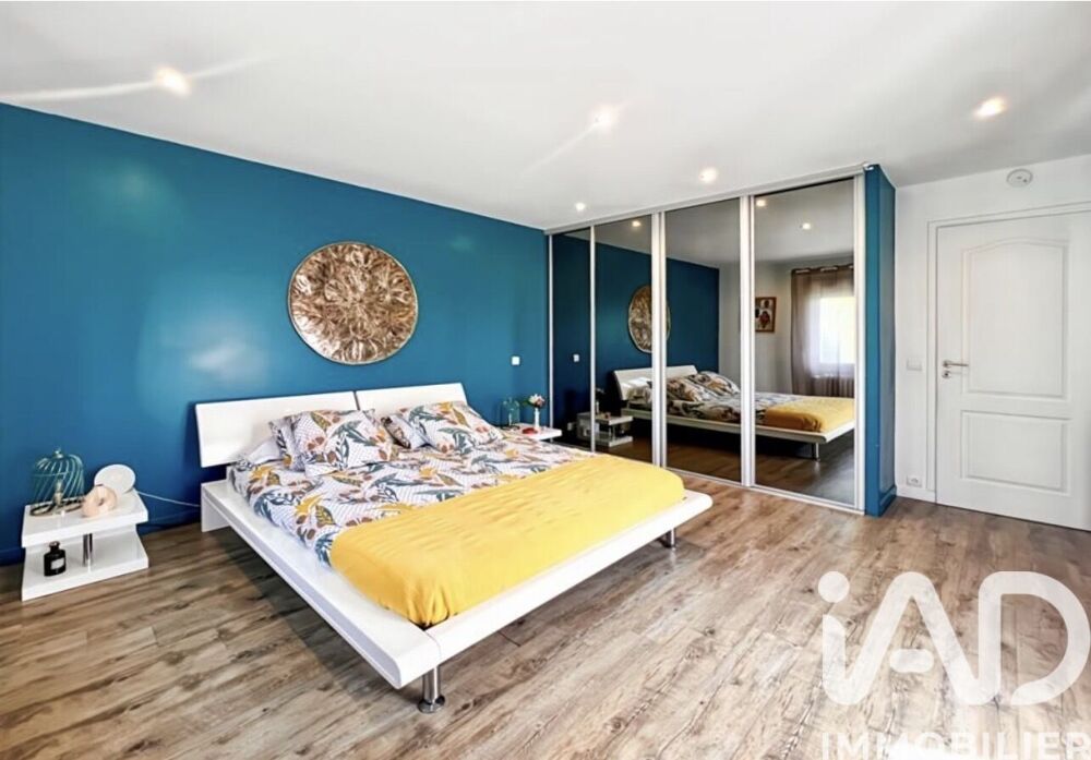 Vente Maison Vente Maison/villa 6 pièces Dammarie-lès-lys