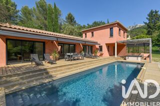  Maison à louer 5 pièces 150 m²