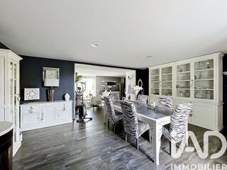  Maison à vendre 8 pièces 259 m²