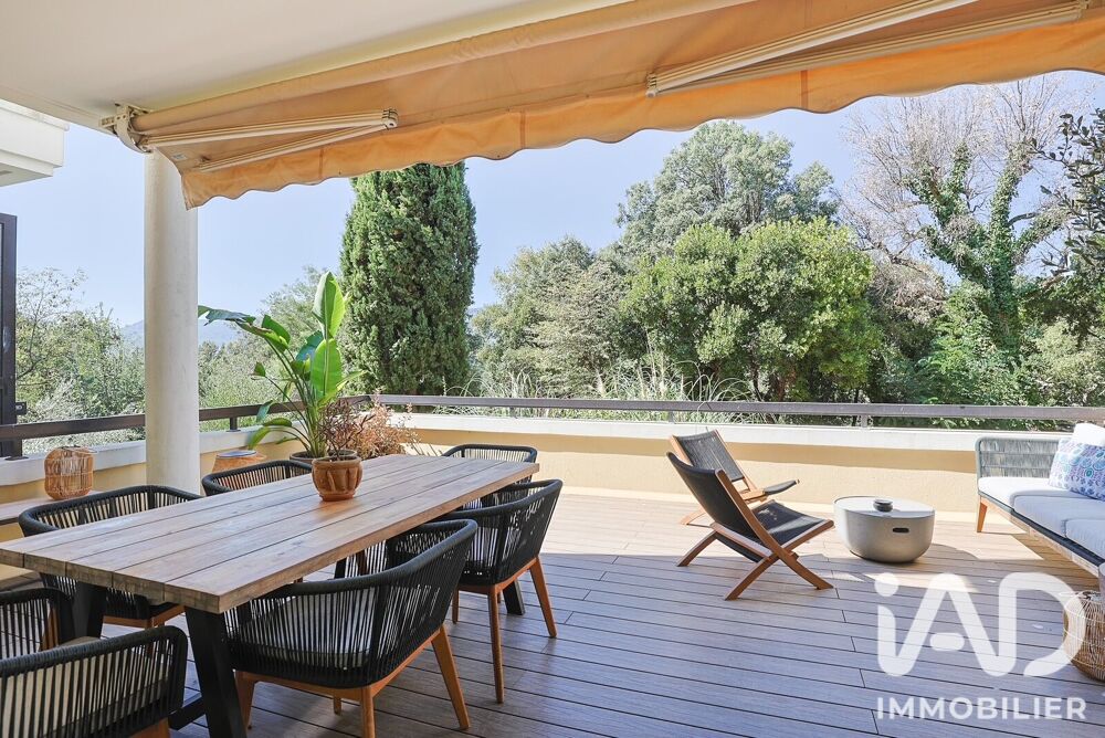 Appartement 4 pièces 90 m² · à Mandelieu-la-Napoule · 90 m² · 630 000 €