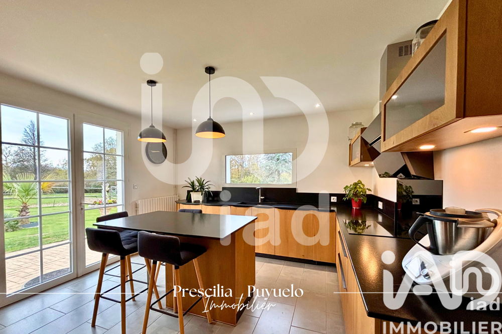 Vente Maison Vente Maison/villa 9 pièces Tarbes