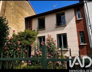  Immeuble à vendre 144 m²