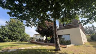  Maison  vendre 7 pices 250 m