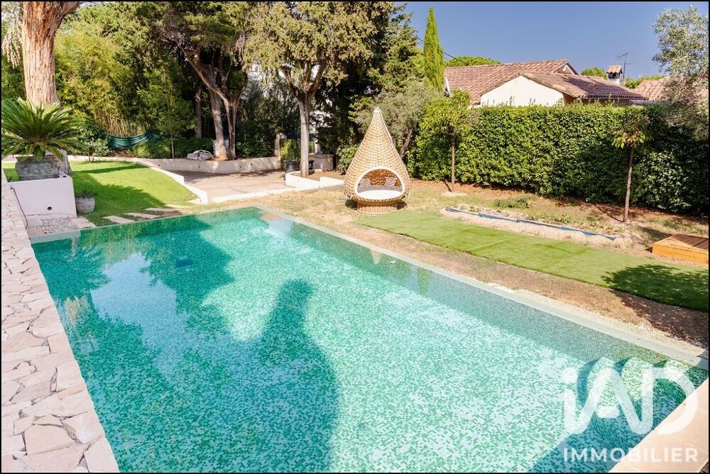 à vendre  Maison Antibes (06600)