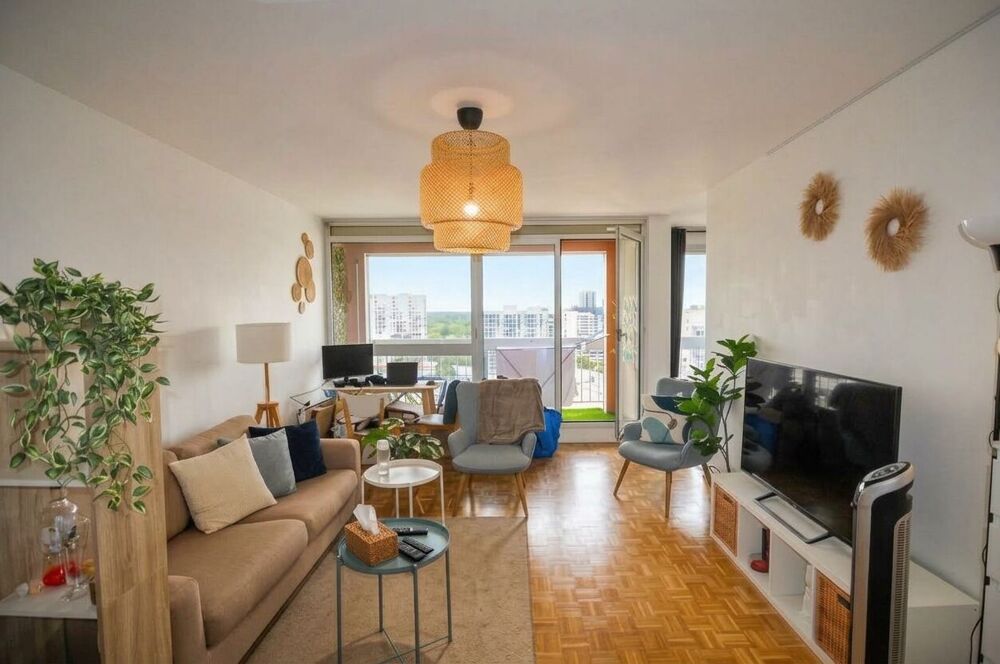 Location Appartement Puteaux - Quartier République -Grand studio de 37 m² Puteaux