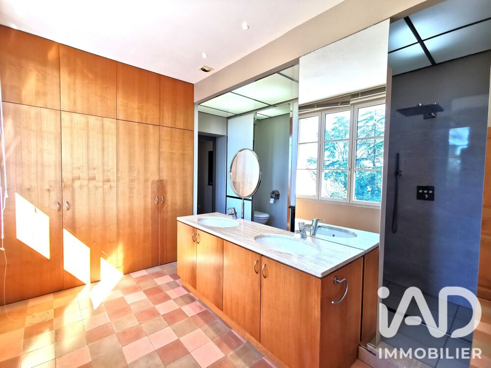 à vendre  Maison Figeac (46100)