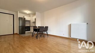  Appartement à louer 2 pièces 40 m²