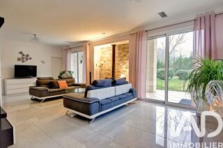  Maison à vendre 8 pièces 206 m²