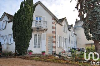  Maison à vendre 15 + pièces 435 m²