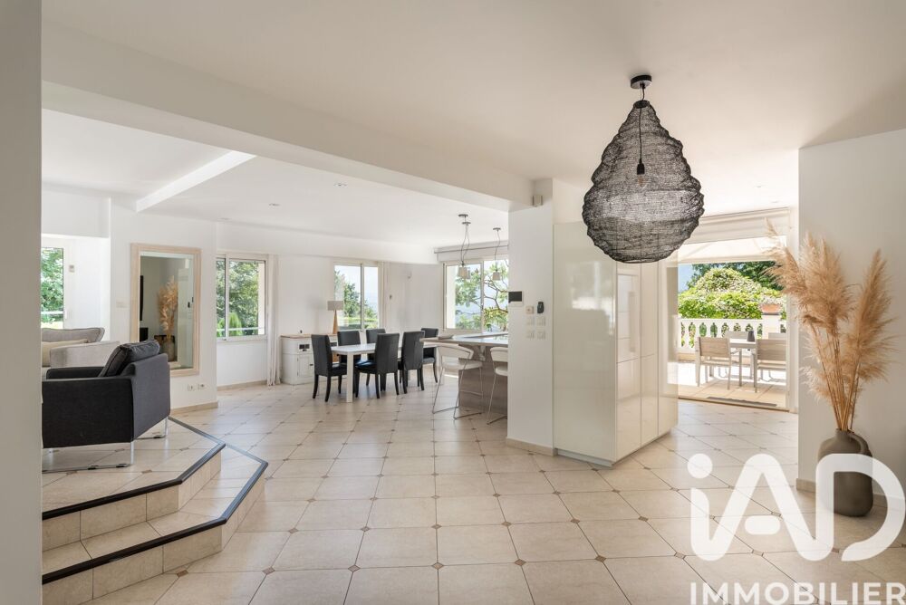 Vente Maison Vente Demeure 7 pièces Corenc