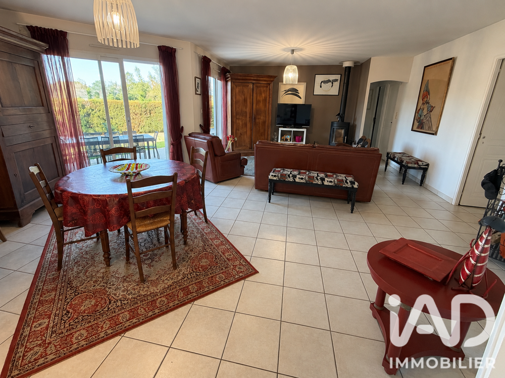 Vente Maison Vente Maison/villa 6 pièces Le poiré-sur-vie