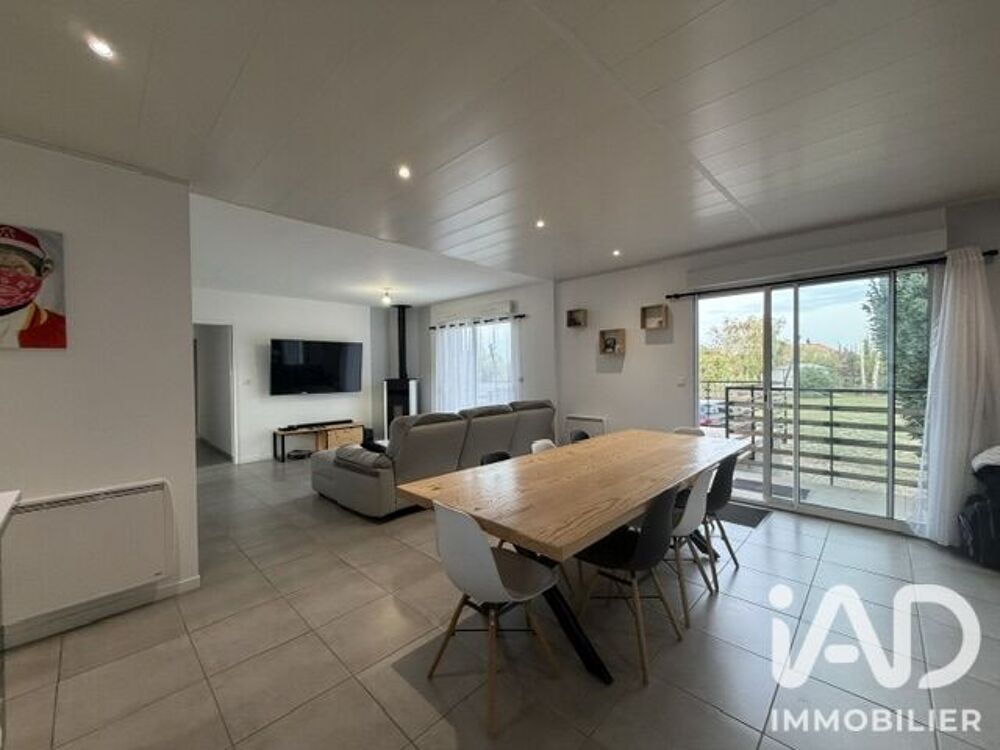 Vente Maison Vente Maison traditionnelle 5 pièces Saint-varent