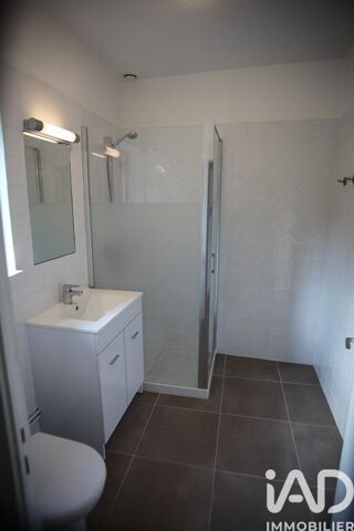  Maison à louer 3 pièces 81 m²