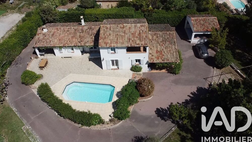 Vente Maison Vente Maison traditionnelle 5 pièces Montauroux