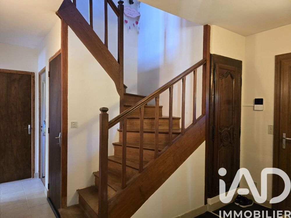 Vente Maison Vente Maison/villa 8 pièces Donnemarie-dontilly