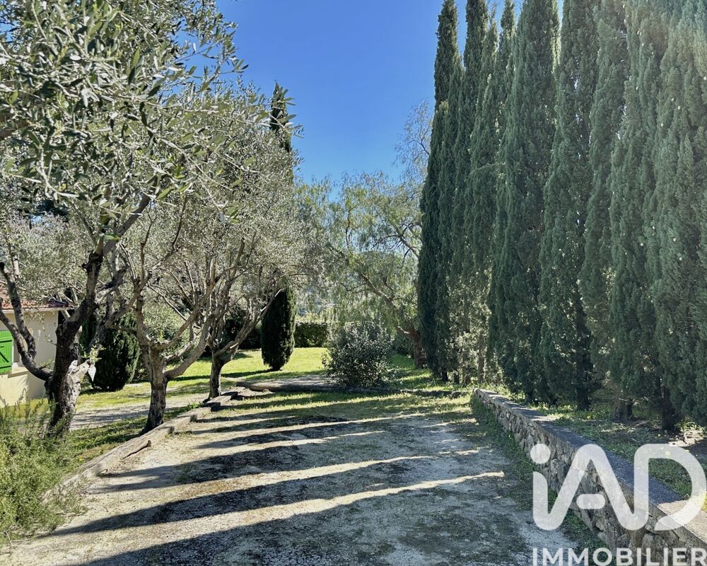� vendre  Maison La Cadi�re-d'Azur (83740)